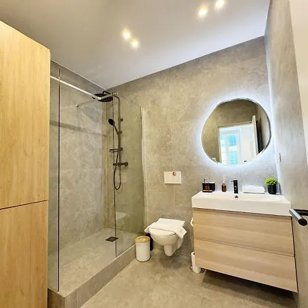 Rf104 - Charmant 3P A Nice Pres Du Port *